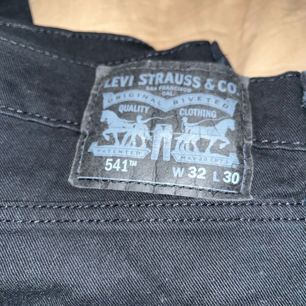 Men’s Levi’s Jean brand new, never worn! Size 32x30